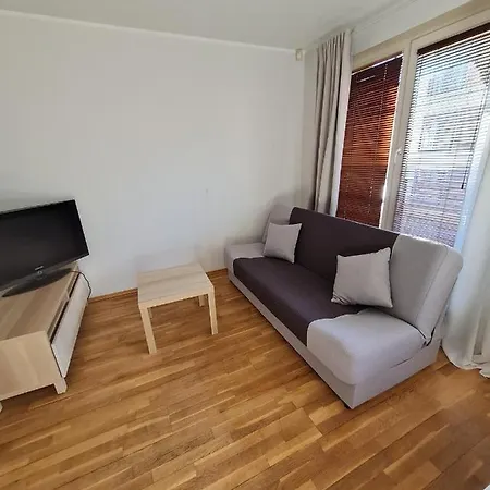 Spacious Studio Apartment In City Center Tallinn Exteriör bild